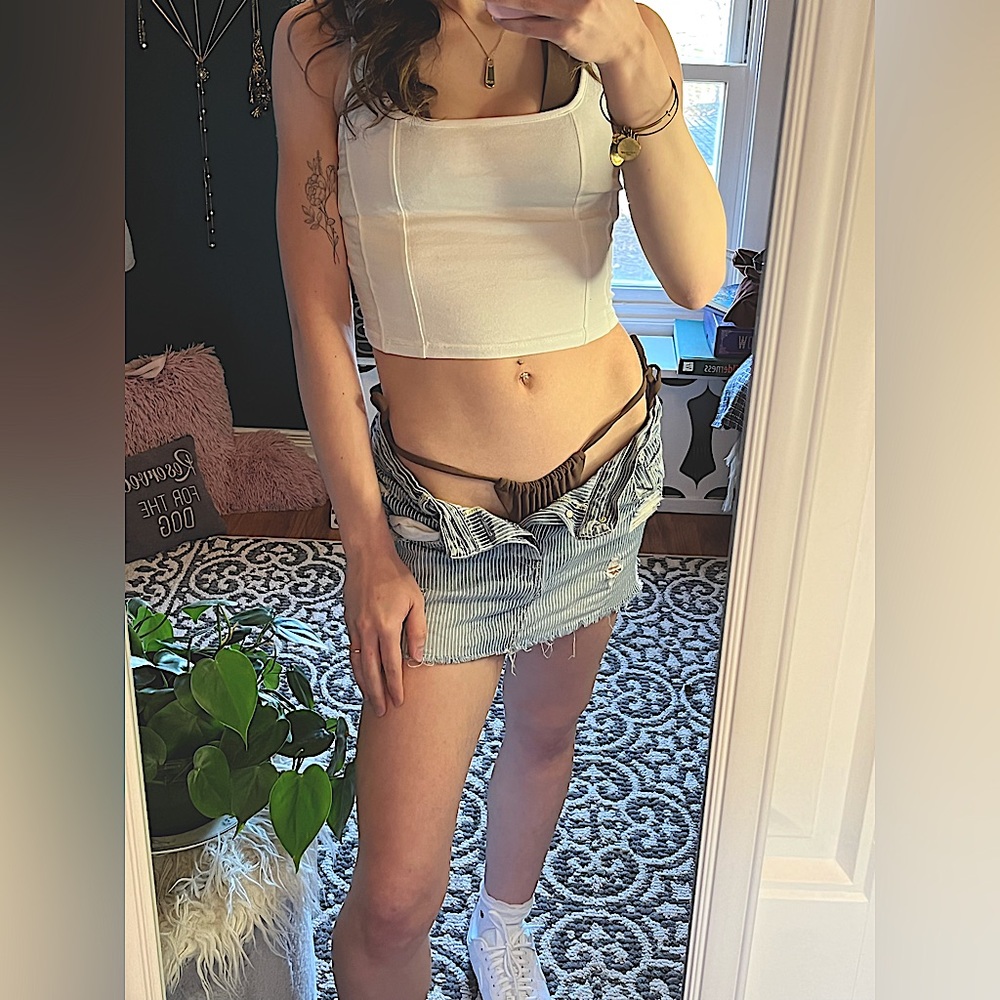 y2k Hollister pinstriped denim mini skirt ✨